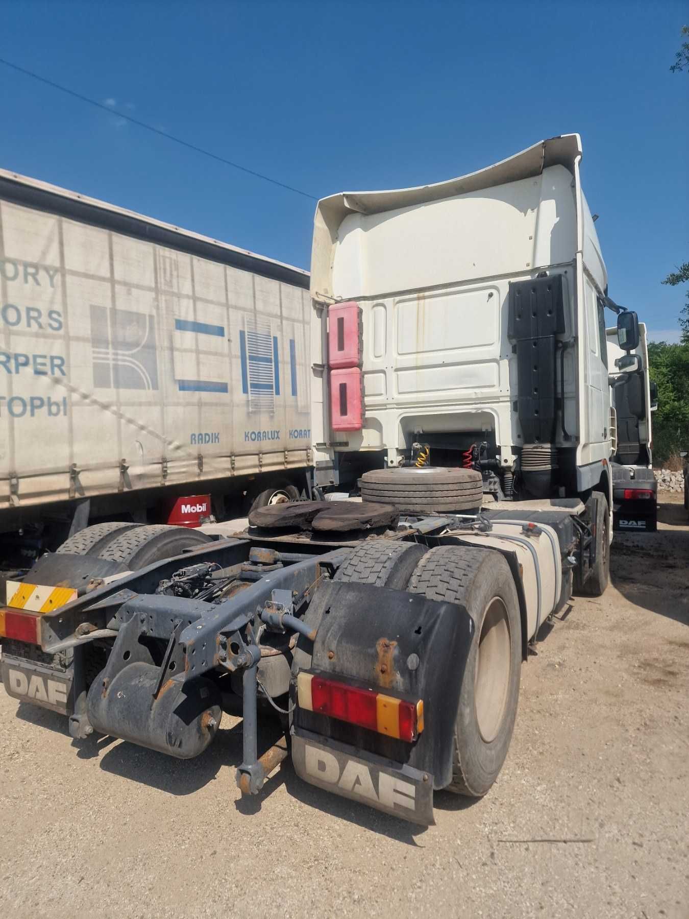 DAF  XF 105 2011година