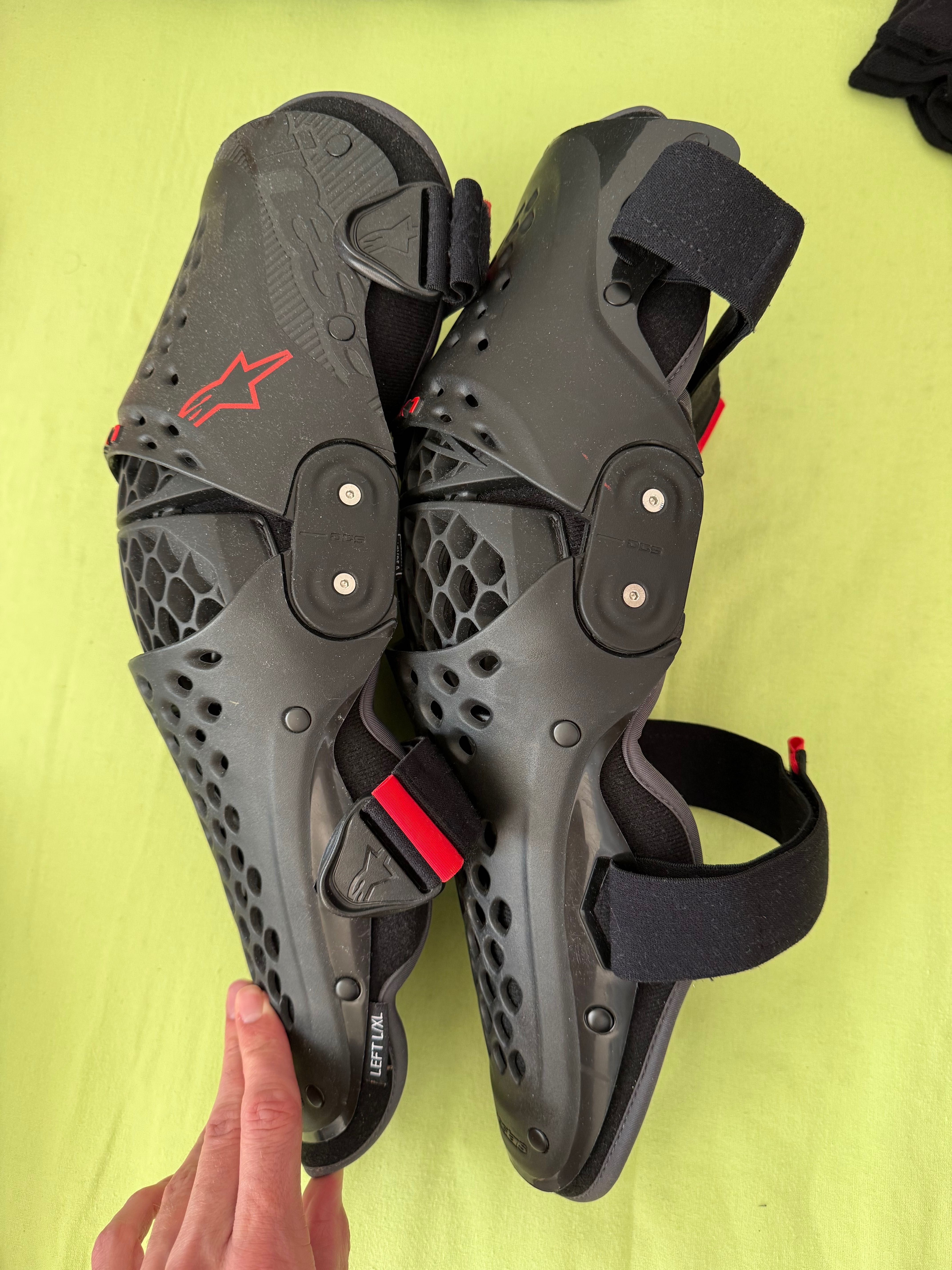 Наколенки Alpinestars sx-1