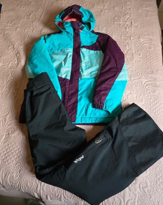 Costum sky Decathlon 10-12 ani