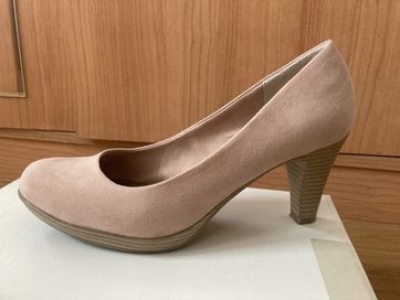 Розови елегантни обувки на нисък ток