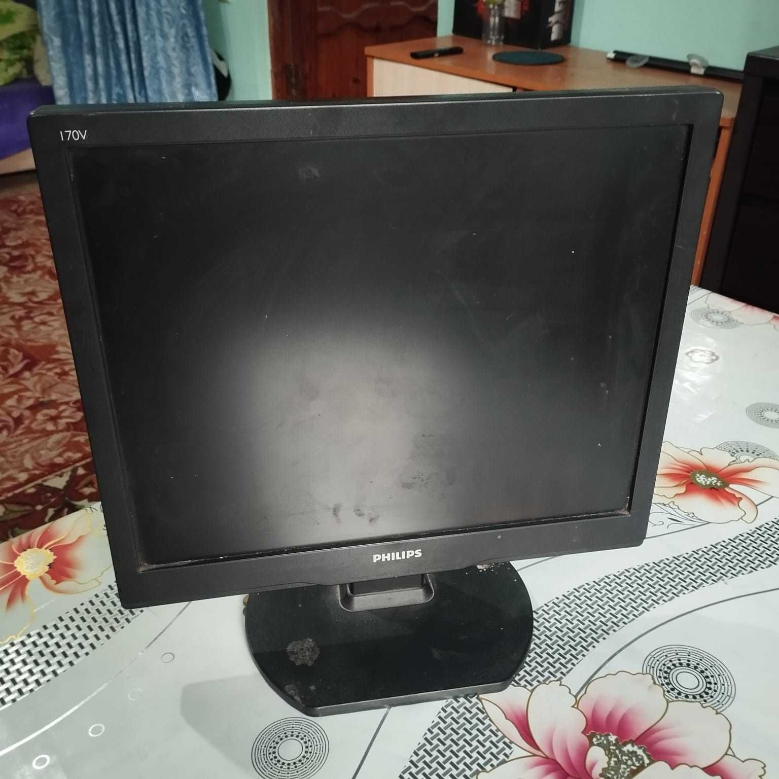 Продам монитор на компьютер