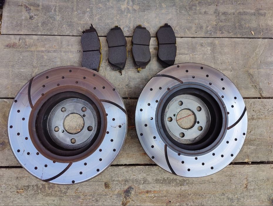 Преден спирачен комплект – EBC PD13K Kit Yellowstuff Sport Brake Pads