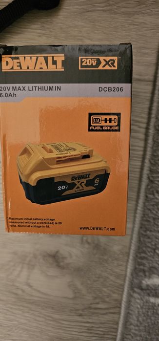 Батерий Dewalt 20v 6AH