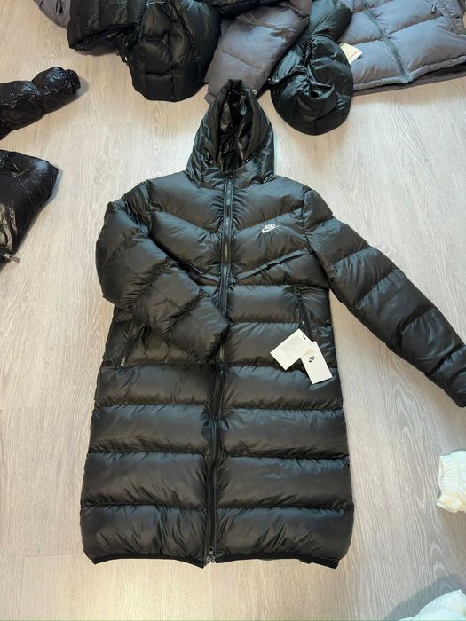 Geaca North Face Nike Tommy diferite modele TOATE MARIMILE S-XXL