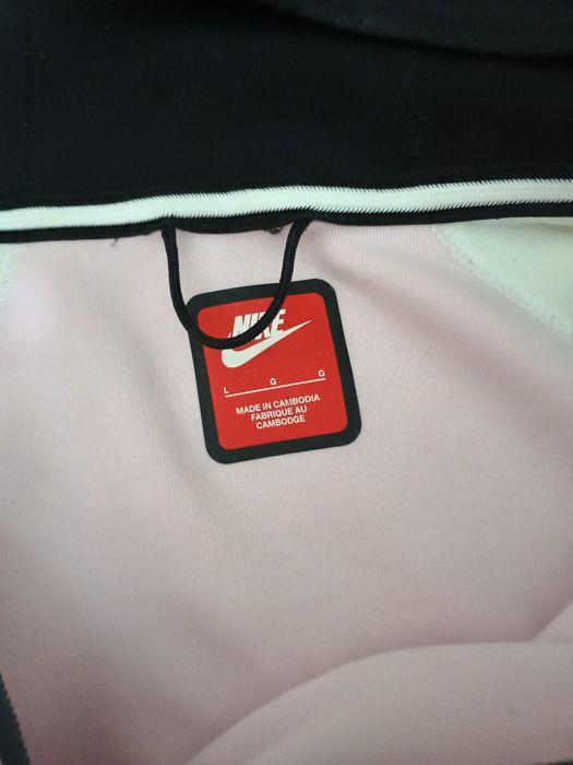 Hanorac Nike Tech Fleece