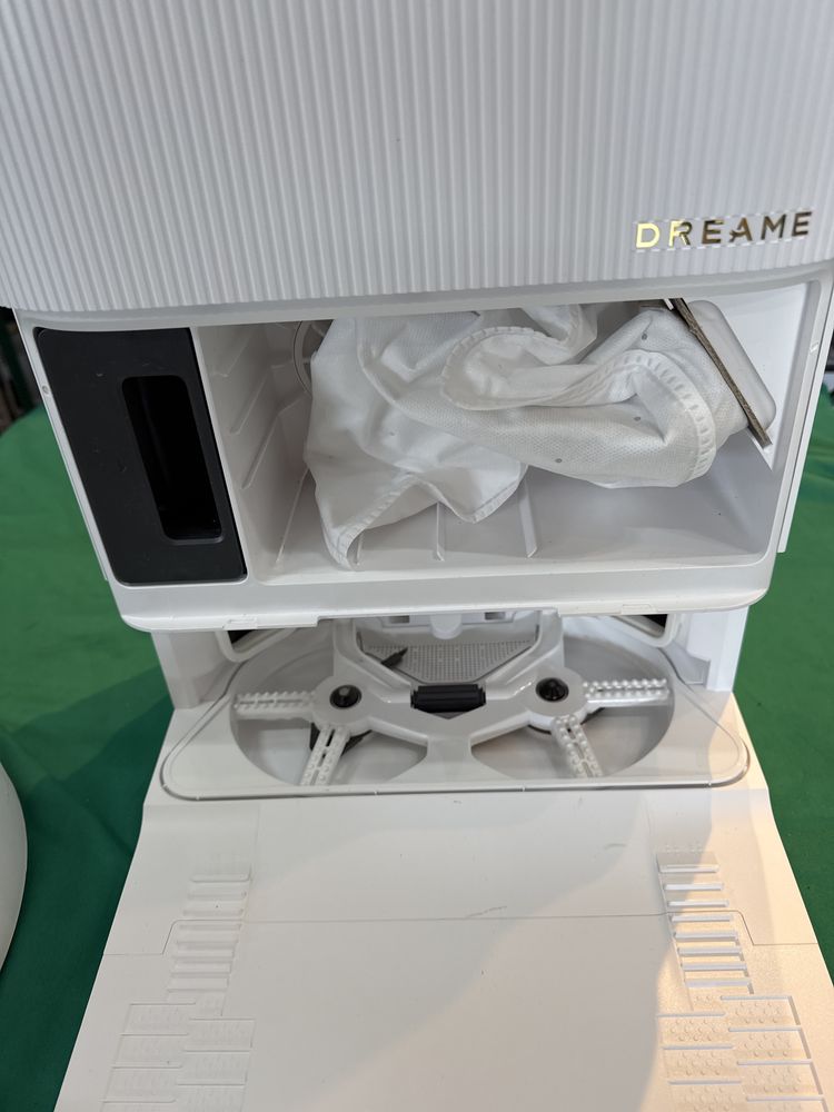 Aspirator robot Dreame X40