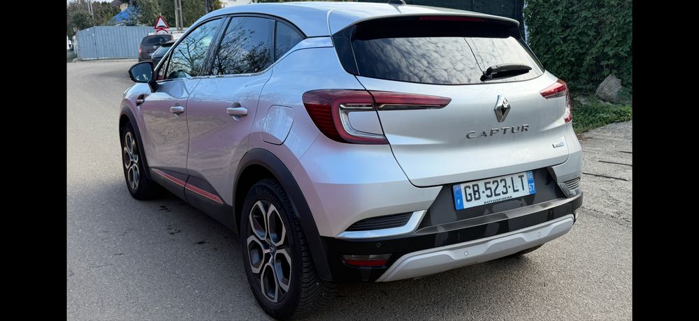 RENAULT CAPTUR 2021 1.6 E6 145CP Automat Plasme Camera Distro 115000Km