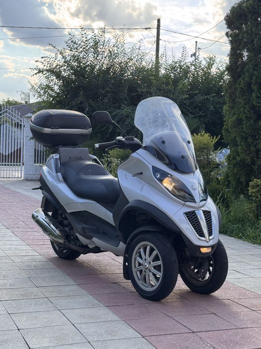 Piaggio Mp3 500 (cat B)