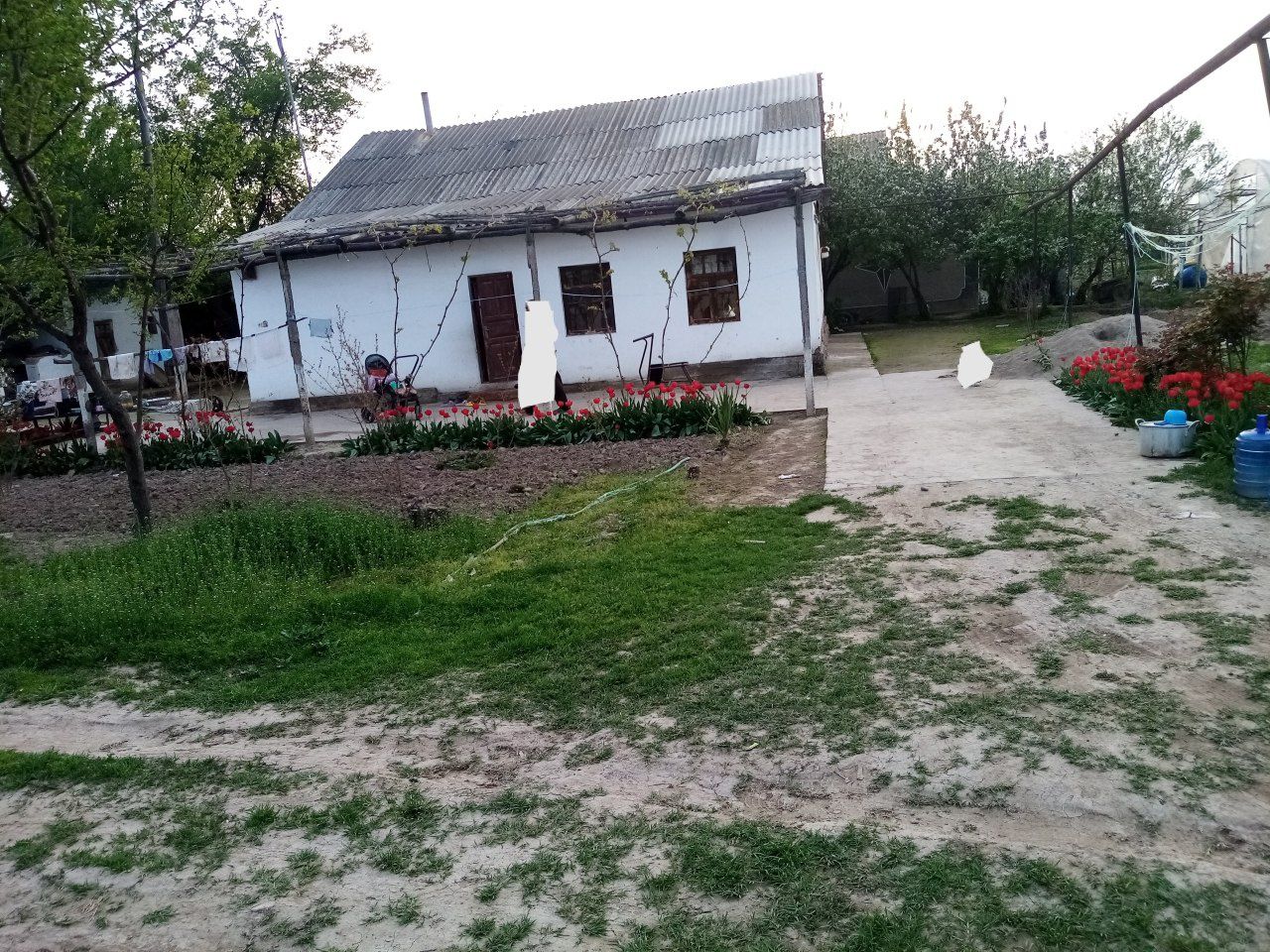 Уй сотилади срочни