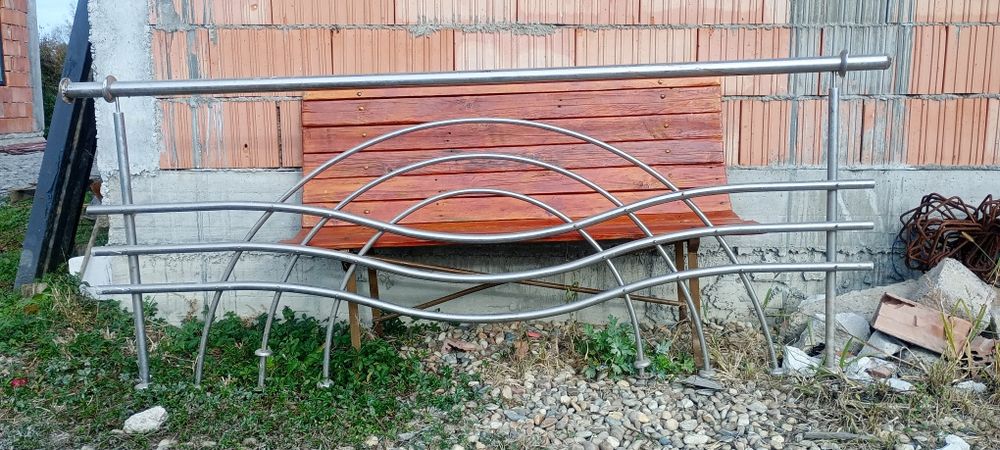 Vând balustradă inox