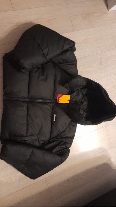 Geaca scurta Ellesse