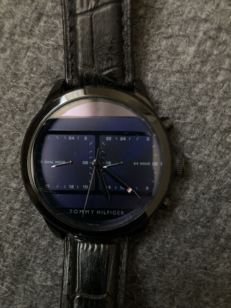 Мъжки оригинален часовник Tommy Hilfiger