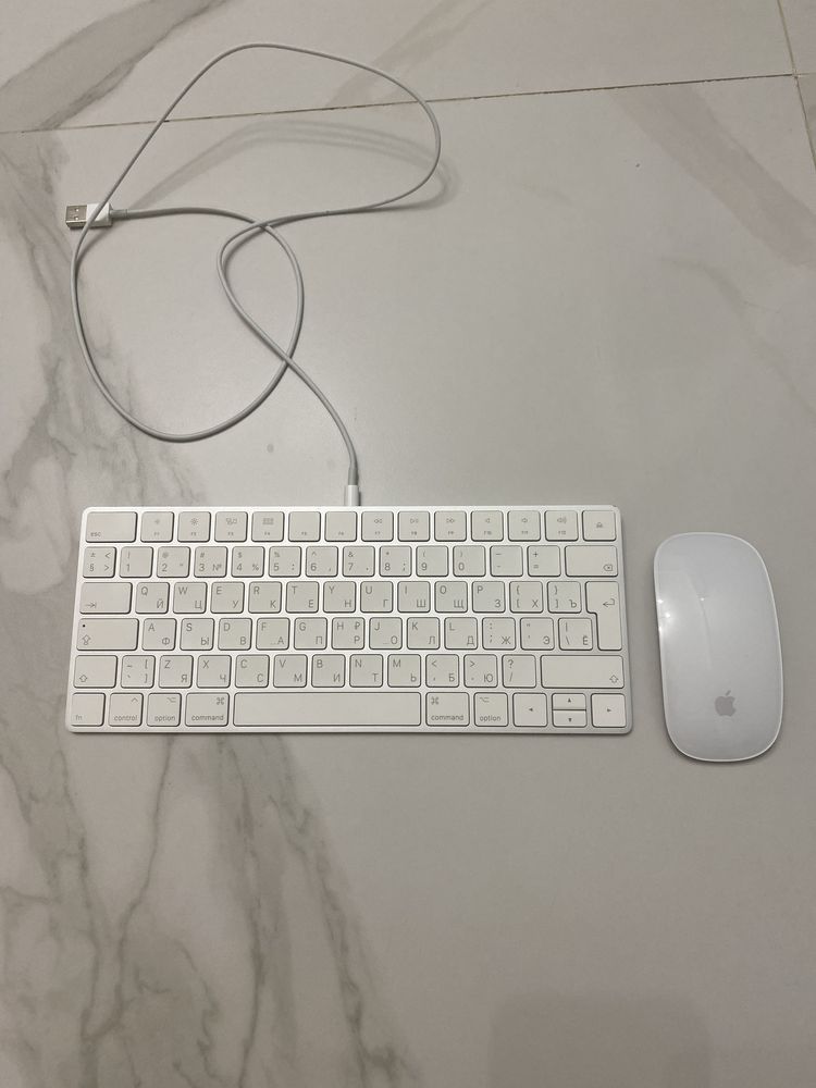 Клавиатура и мышь Imac Apple