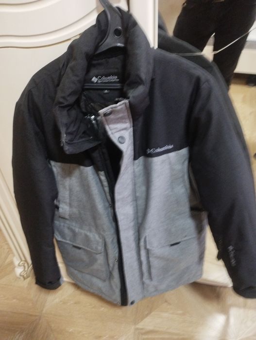 Продам куртку зимнюю