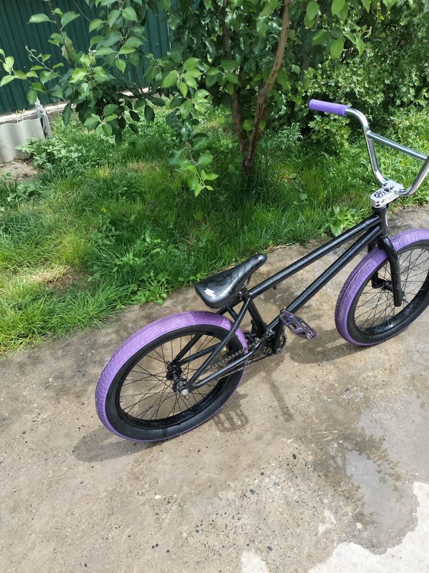 BMX,трюковой велосипед