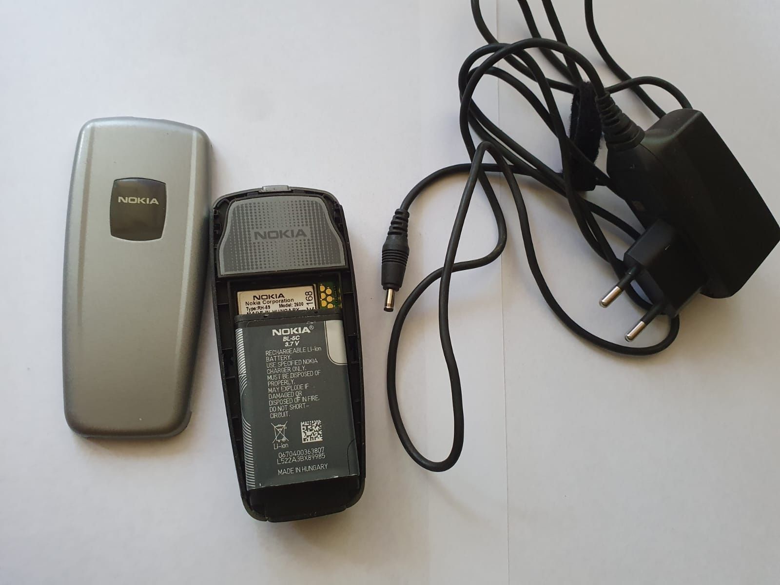 Telefon butoane Nokia 2600 LCD color RH59 necodat liber retea seniori