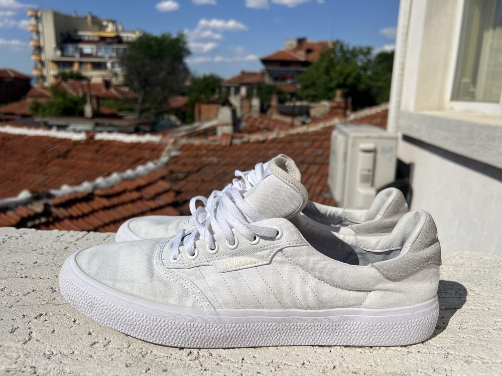 Adidas Tenis 47 1/3