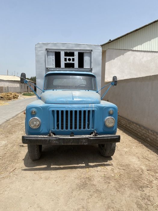 Gaz 52 yaxshi holatda