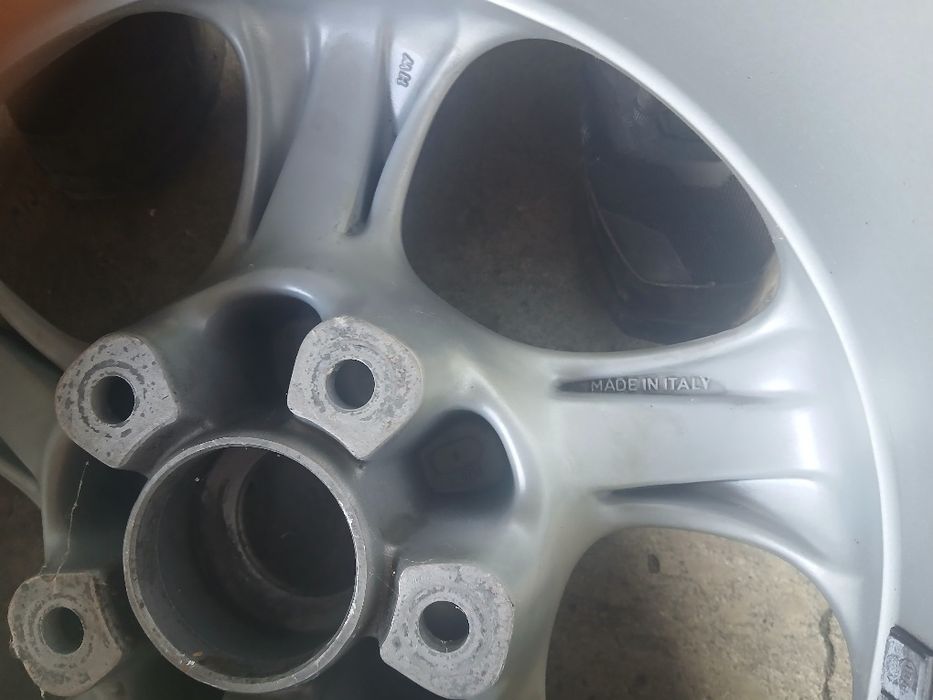 Джанти с гуми 17 за Porche Boxer