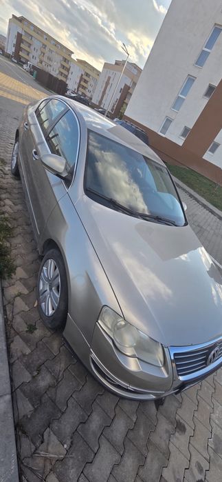 VW Passat B6 2.0 TDI 140 CP 4x4 - 2006- 215.000 km reali