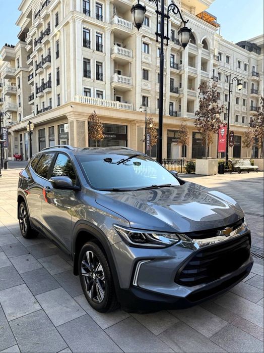 Tracker Premier 2021/2022 (China) 325T