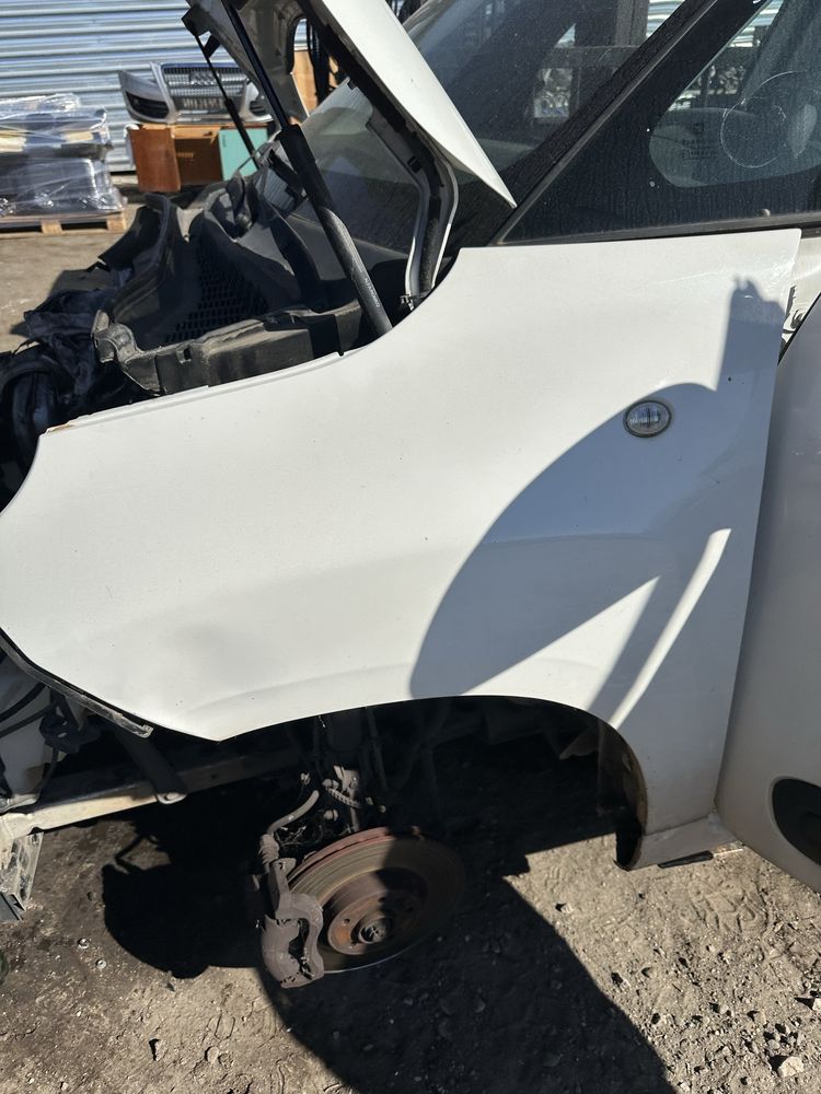 капак калници Fiat 500 L ляв и десен оригинални здрави