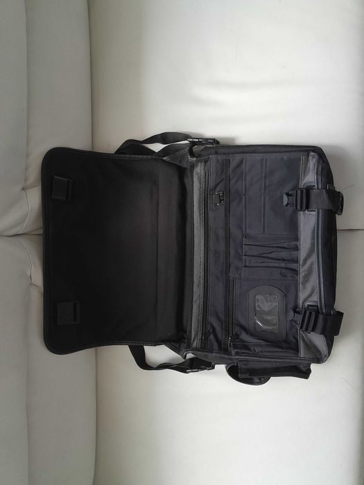 Geanta pentru laptop