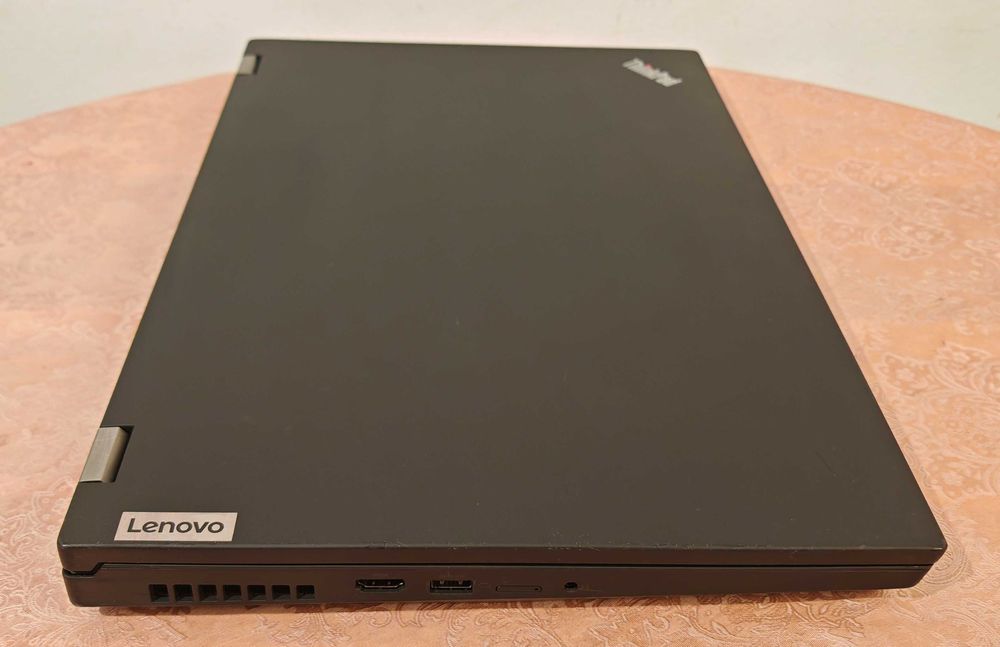 ThinkPad P17/Core i7-10750H/16GB RAM/512 SSD/Quadro T2000 4GB/17.3 IPS