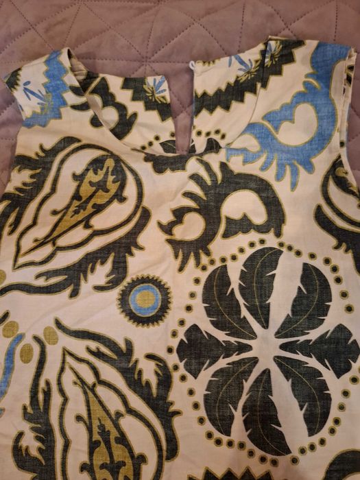 Лятна рокля без ръкави