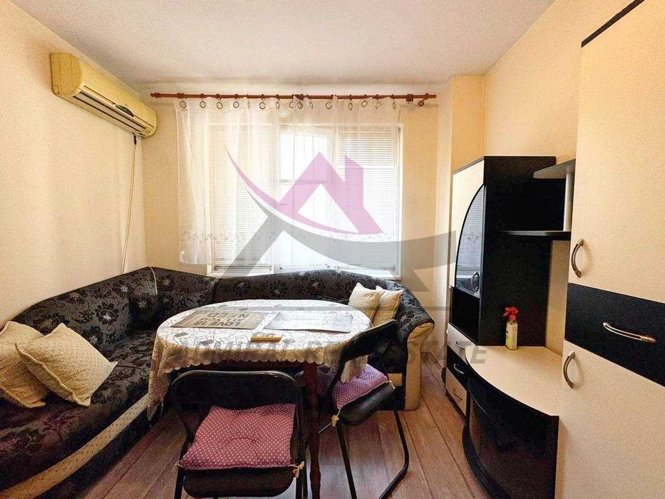 Дава се под наем Двустаен апартамент в Варна, Конфуто - 45 кв.м за 350 € - Снимка #1