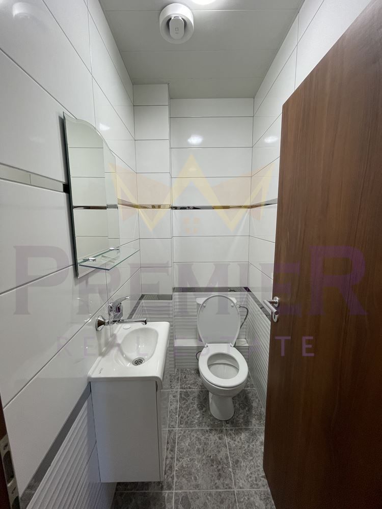 Продава се Тристаен апартамент в Варна, м-т Траката - 100 кв.м за 2280 €/кв.м - Снимка #7