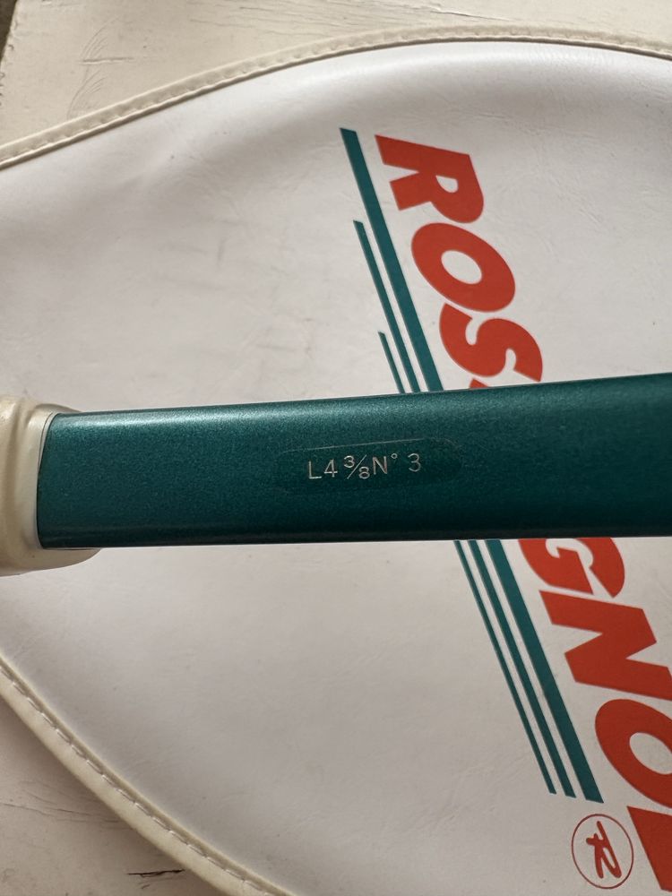 Продавам 2 тенис ракети Rossignol
