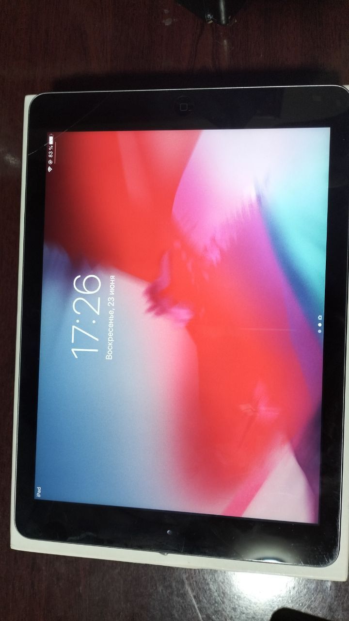 iPad Air. iPad Air sotiladi
