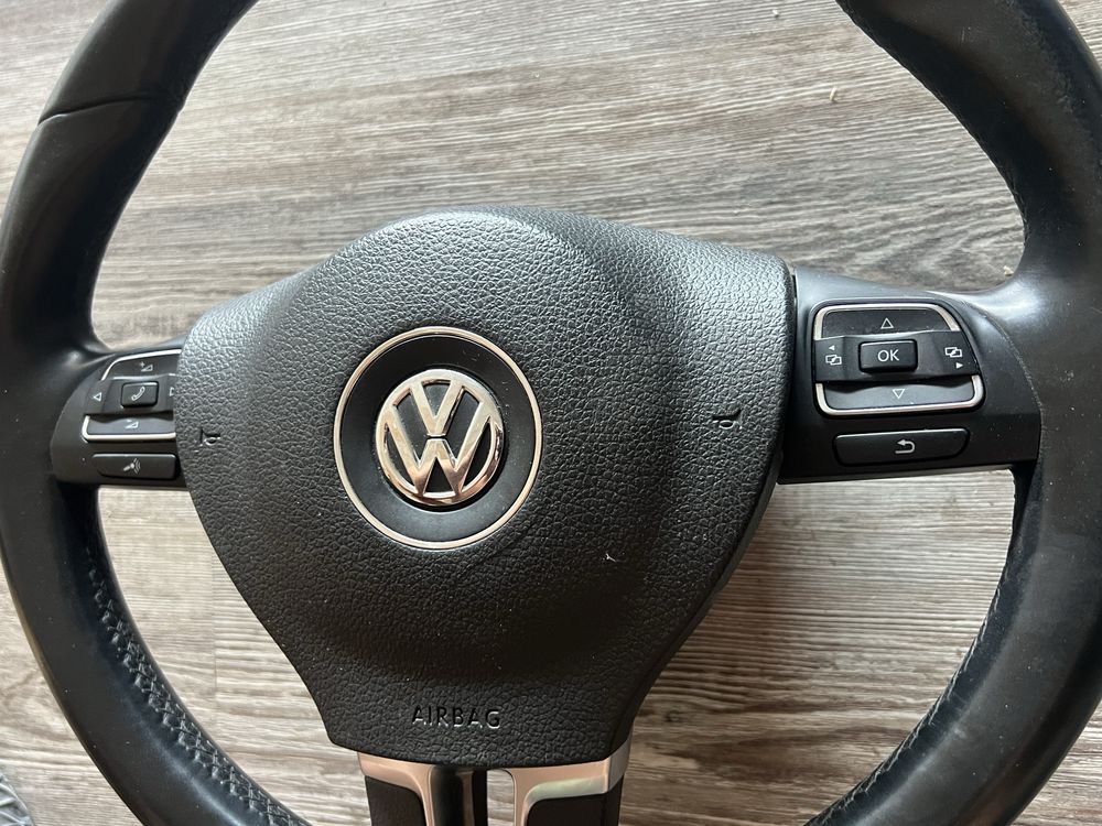 Волан VW Passat 2013г