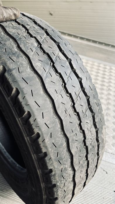 Bridgestone Duravis 215 70 15c