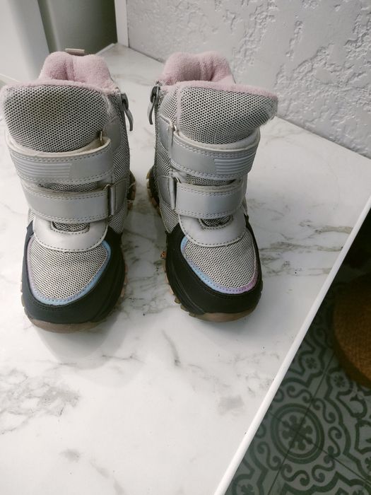 Теплые сапожки на девочку 28 размер