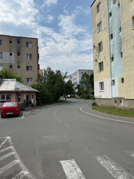 Vand apartament cu 2 camere