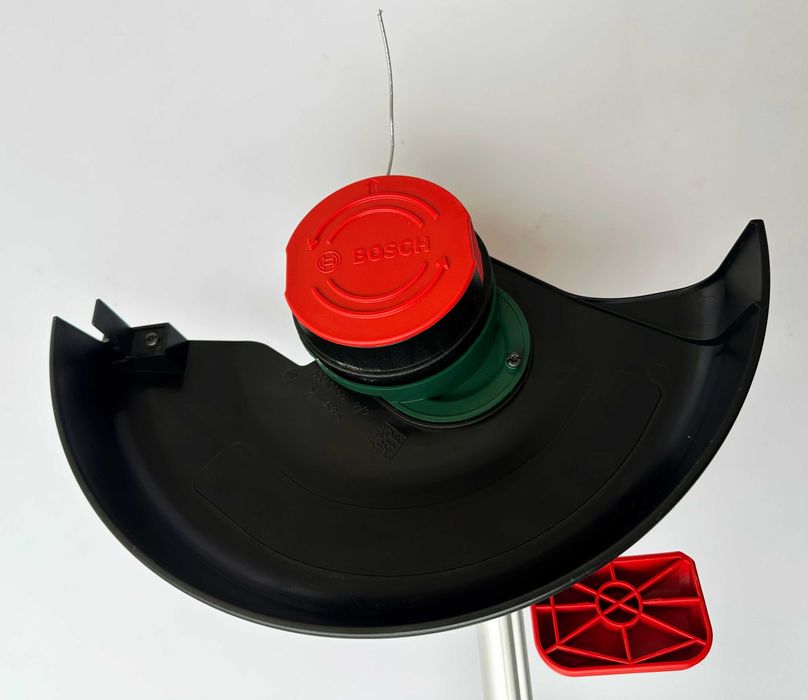 BOSCH UniversalGrassCut 18V-26 - Нов Акумулаторен тример 2024г.