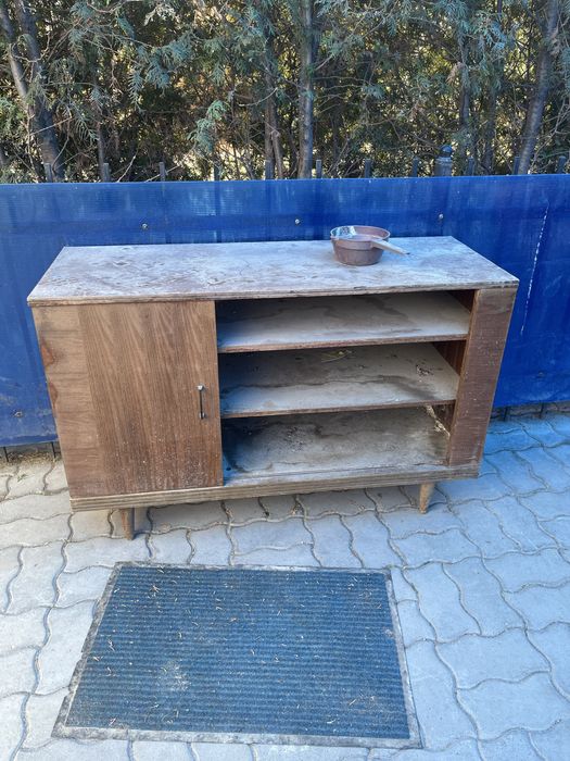 Отдам даром б/у, обувница, небольшой шкаф. Самовывоз из Жана куата