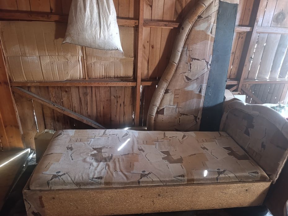 Продам диванчик б/у