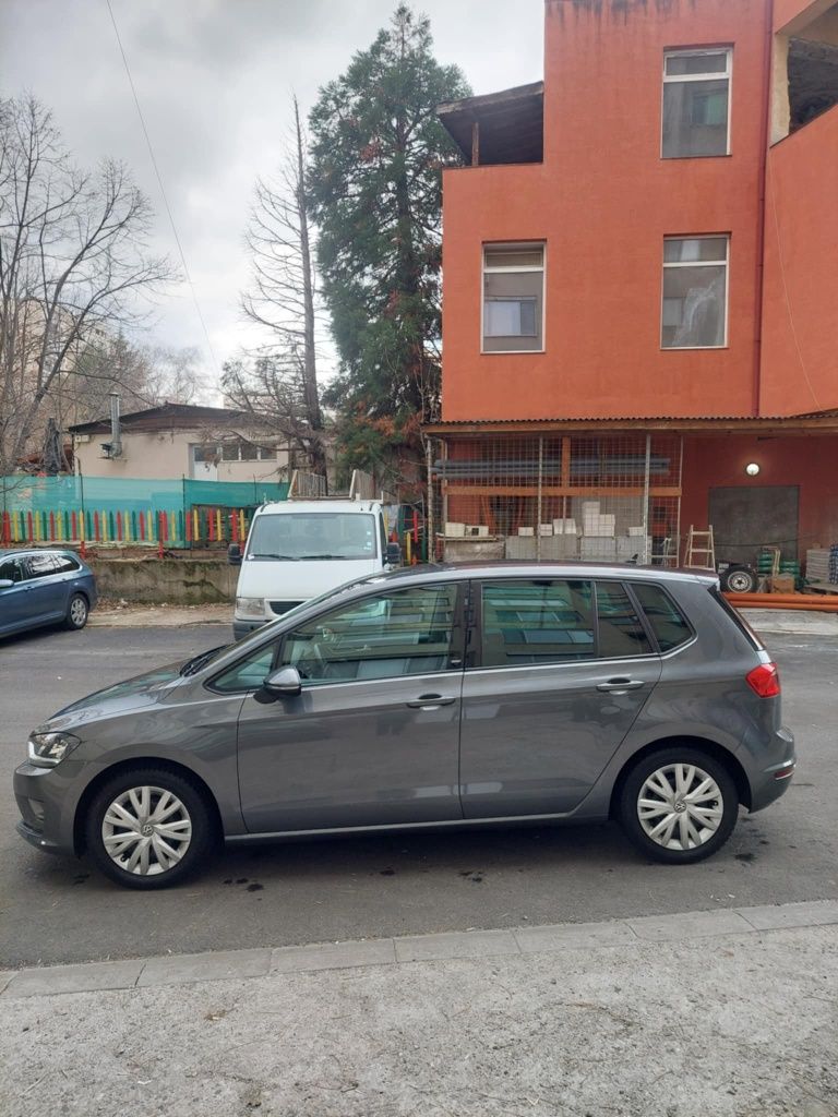 VW Golf Sportsvan 1.4 TSI 2017 – 150 к.с. - 6 с.к. – 105,000 км
