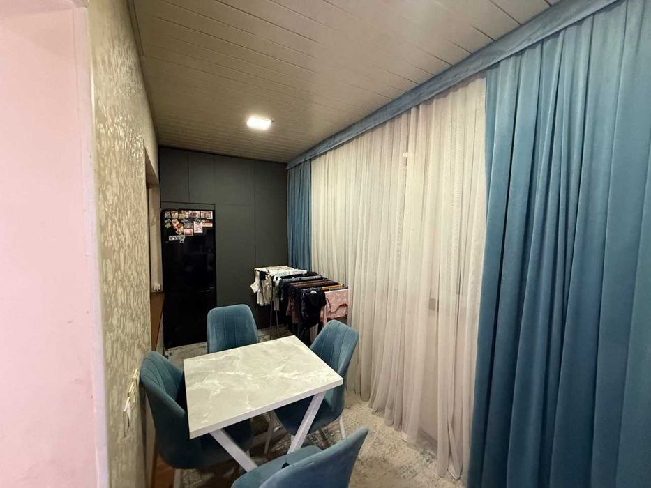 Медгородок 4 хона 1-этаж квартира ШОШИЛИНЧ сотилади!