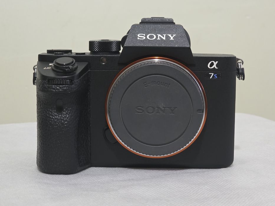 Sony a7S2 + 24-105