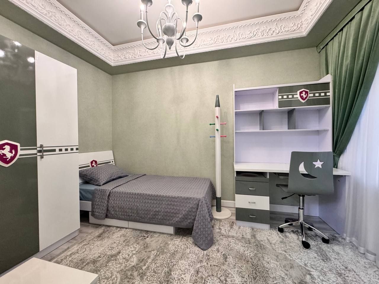 Продаётся 4/3/8 НОВОСТРОЙКА, Ул.Махтумкули 130м²