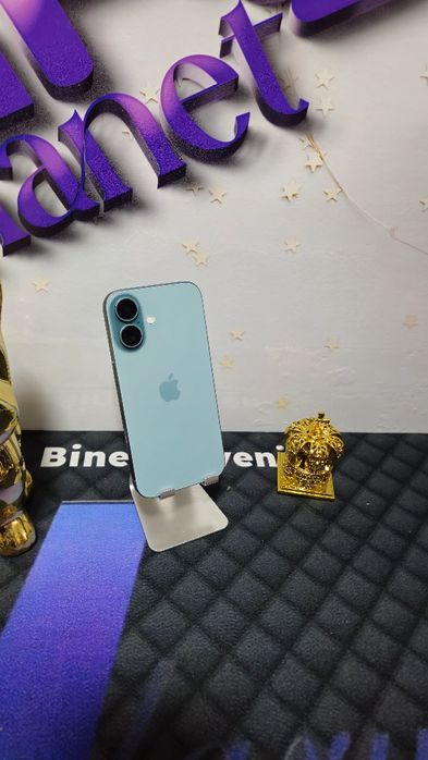 iPhone 16 5G 128GB Baterie:100%. 16 Cic Încarcare.Preṭ fix!
