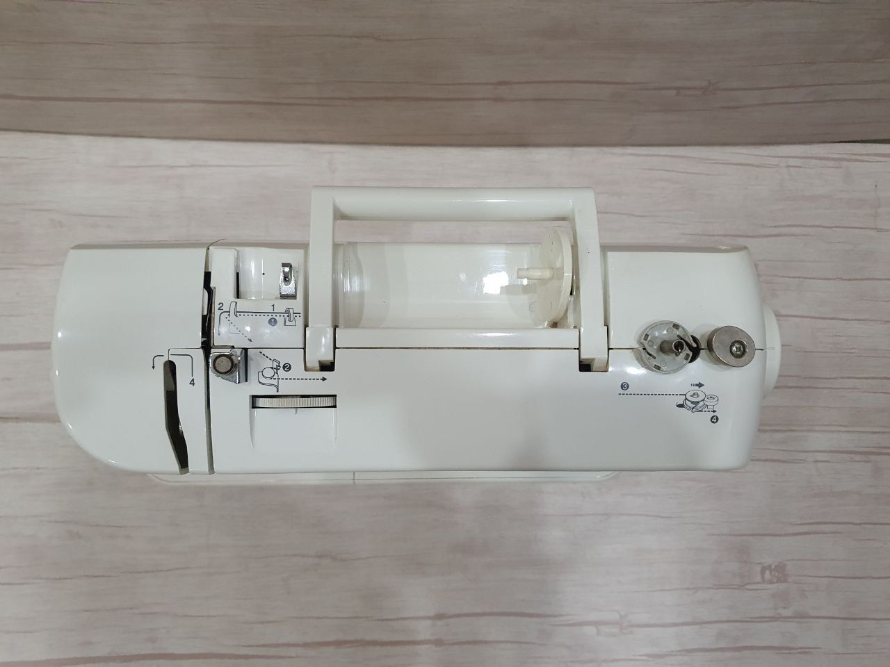 Швейная машинка Brother оригинал из США , в отличном состоянии.