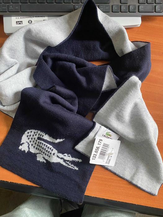 Vand fular Lacoste