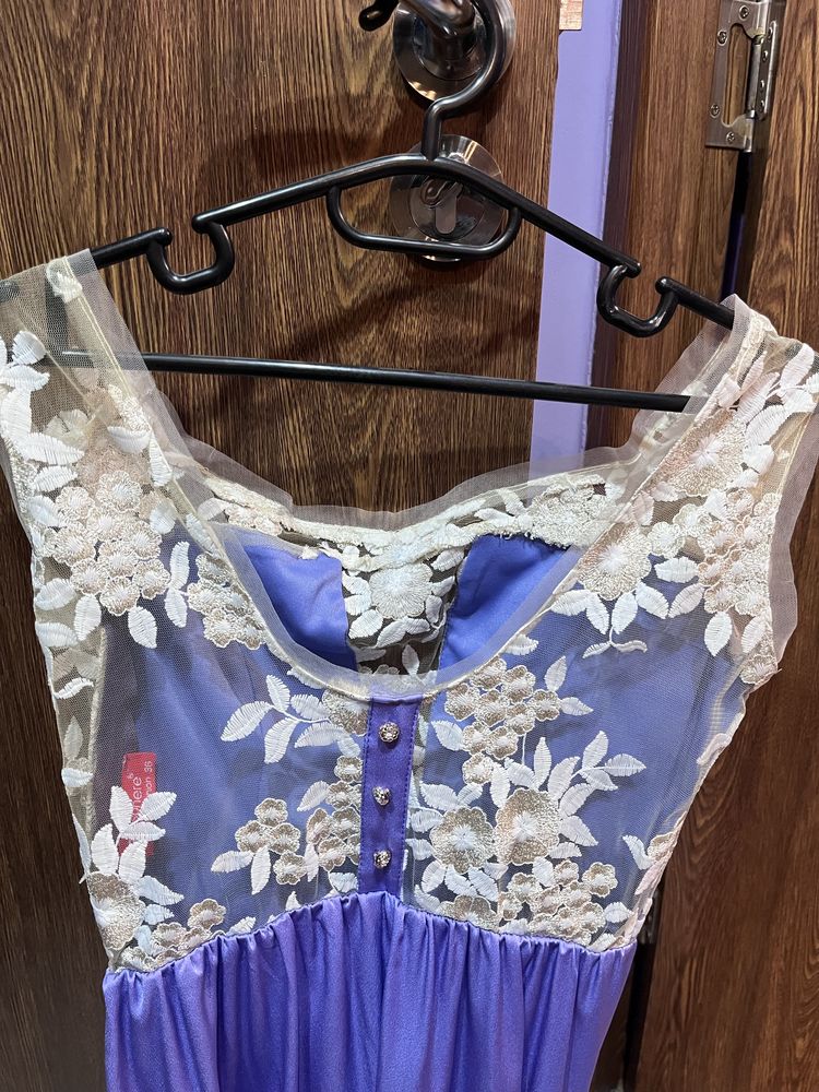 Vand rochie lunga lila