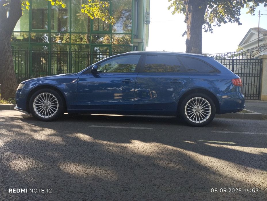 De VÂNZARE Audi A4 2.0 140cp Cutie AUTOMATĂ