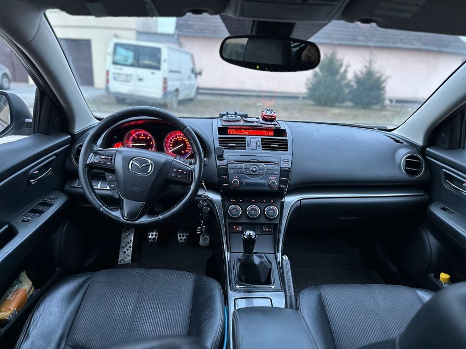 Mazda 6 2.2 2011